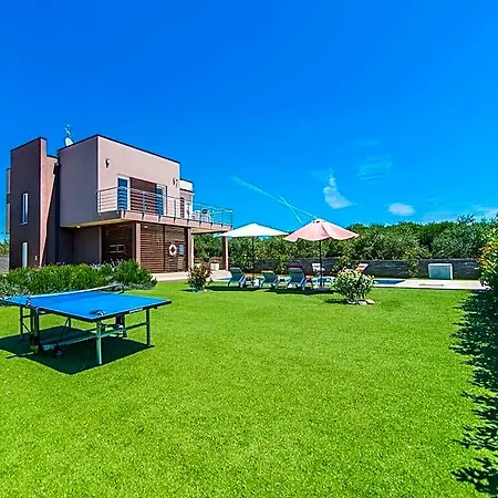 Hotel Stefanja Modern Retreat