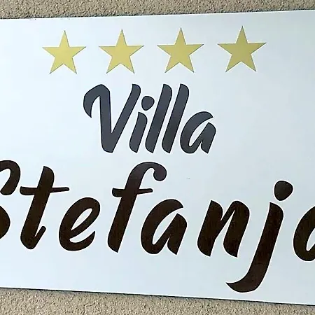 Stefanja Modern Retreat 4* Pula