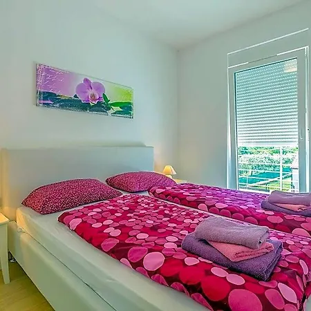 Stefanja Modern Retreat Pula